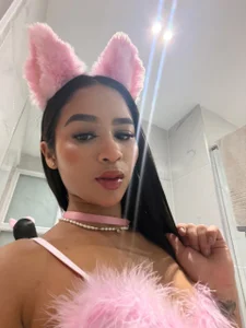 SEXY AND CUTE GIRL❤️🐰 de RachelTooms  2 photos
