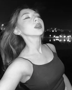 Sssonya Black and whire Εικόνα