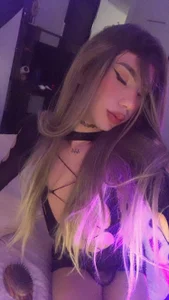 Ariel_Jhons Public Poză 7