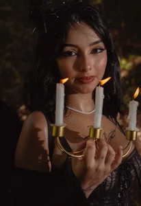 Little_vel trick or treat? 🎃 Hình 4