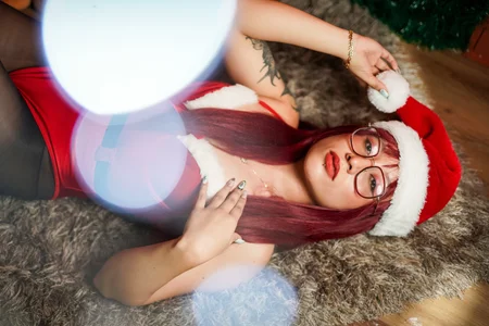 BriaConner_: Merry christmas ✨😍 ( 2 фото)