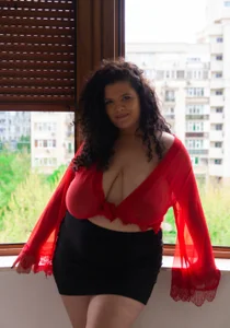 BBW AT BALCONY