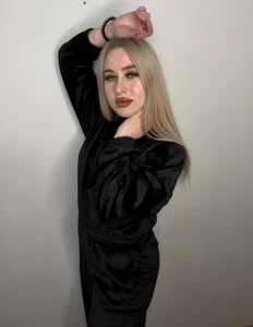 MuoiBream's XXX Nude Photo 4