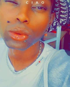 Simba818 Slutty Bilde 2