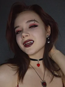 CorrieKibbee Sexy vampire Pic 2