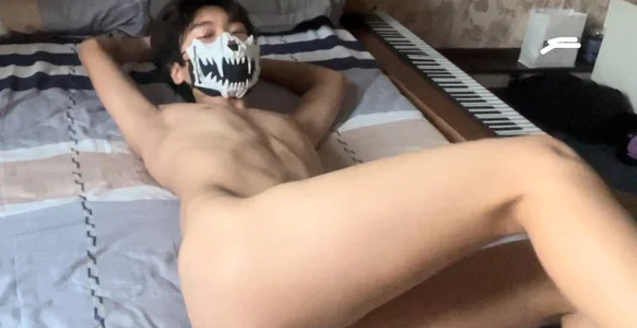 Ur_Lover_Ryuu Public Pic 4