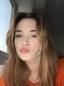 liana_kisses feel my vibe🧸🤍 Foto 2