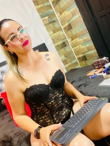 Azaahara_ 🥰 Εικόνα 3