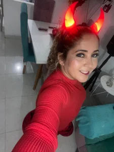 camile_milf My days in October Pic 8