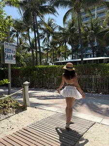 ArabicBarbie Public  6টি ছবি