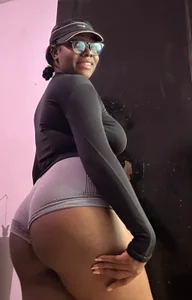 EbonyRose__ More of me Pic 6