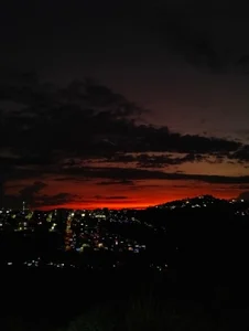 tamara_walter kullanıcısının SUNSET FROM MY CITY🌅❤️‍🔥 albümü -  3 fotoğraf