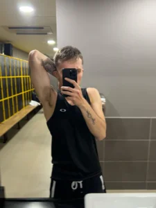 Dylanwhite23_ after training Hình 2