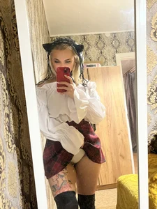 Mirabella333のKitty 🐱の枚の写真