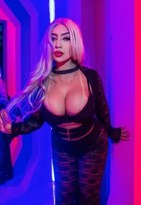 CourtneyRoses Girl in the night party Pic 6