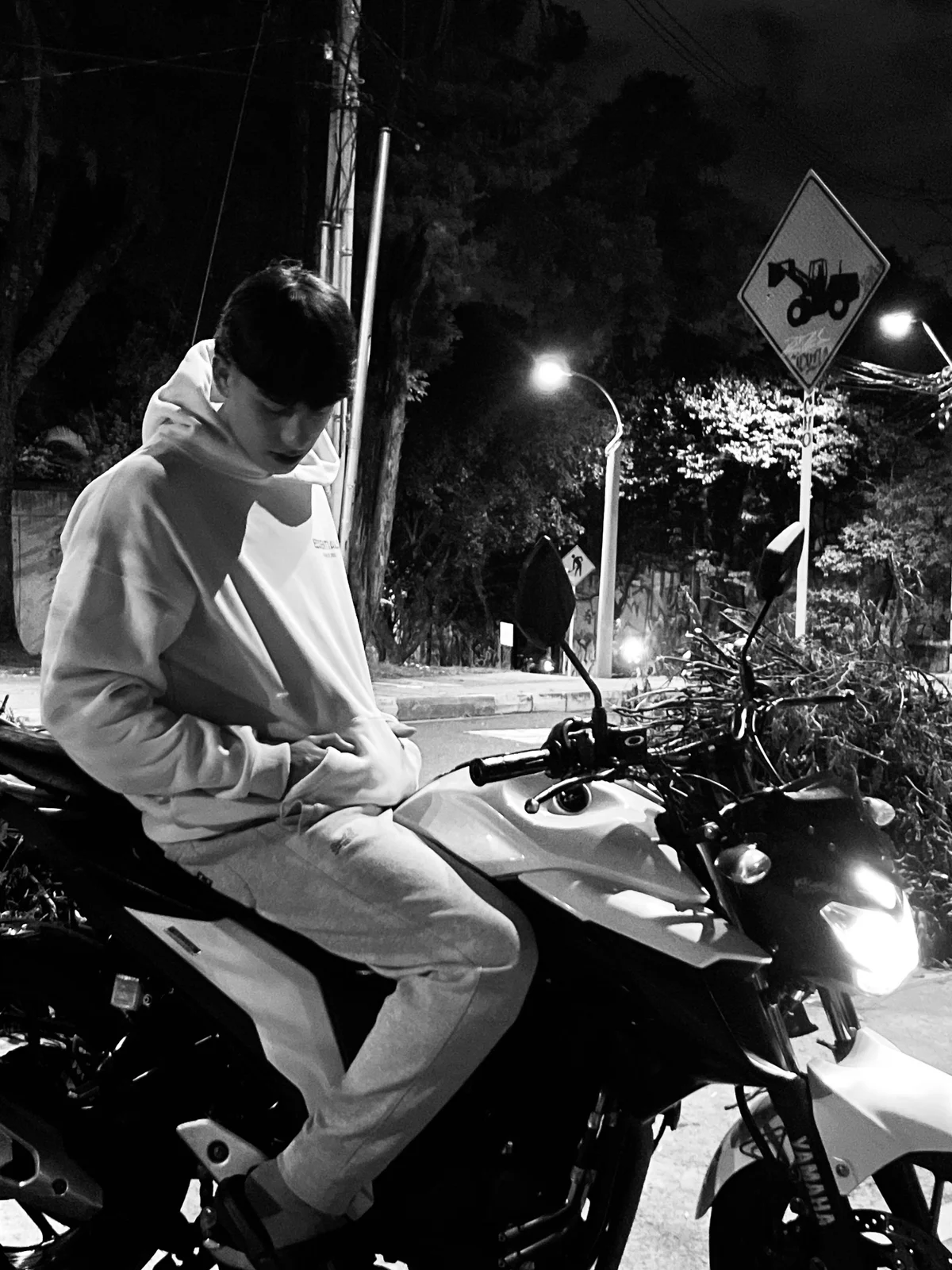 Lander_Cruz Trending Pic 3540