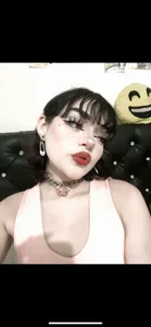 VenusDeMilo_55: 🫦👸🏻💋 ( 2 фото)