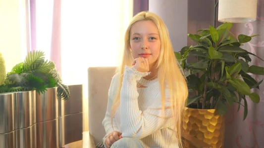 AmityHedge Beautiful Pic 4