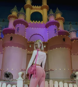 Qwindari1 Public Pic 4