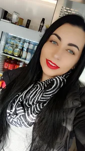 GracefulGladys Public Poză 5