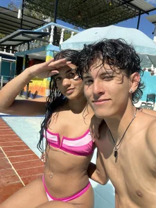 lolaxdavid Pool day⛱️ 사진 3