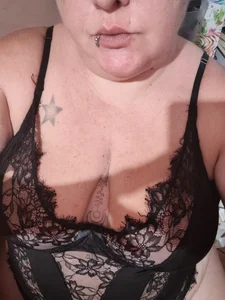 diosacurvy1984 SIEMPRE CON GANAS Pic 3