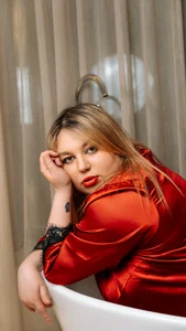 LillianKim Love in Close-Up ❤️📸 Billede 4