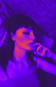 Emmi_Bloom Public Kuva