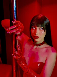 Lady in Red de alessandrathedoll  Imagens