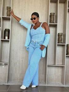 SavannahStorm Denim mood 💙😈 Immagine  4