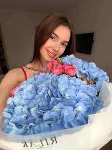 LunarKristy's XXX Nude Photo 6