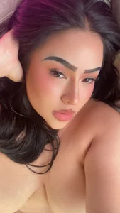 Zoey_thompson Just me, your sweetest distraction 💋 Pic 2