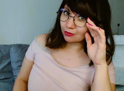 _LaLiLu_ Public Pic 4