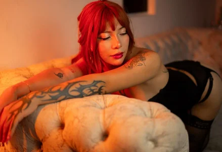 edenivy_ So sweet and naughty😏💦 Pic