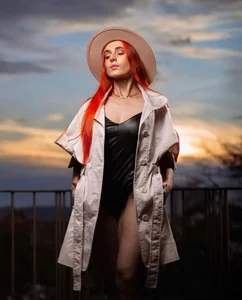 helen_mooree: Elegancia + voltage = danger of addiction ( 3 фото)