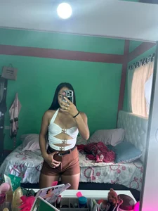 Public de smalldirtymichell  4 photos