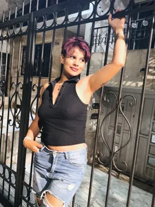 MarianaSanz Something casual out of home Gambar 5