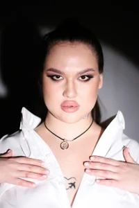 Sofiawetsweet Public Gambar