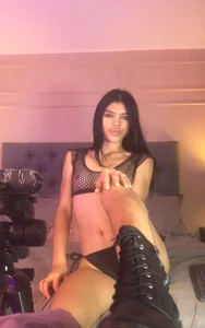 ALICESANDOVAL 🔥 YOUR ATTENTION TURNS ME ON 🔥 Pic 3