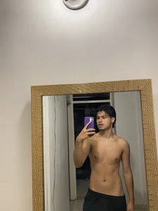 MathewAdams Mathew Poză 3