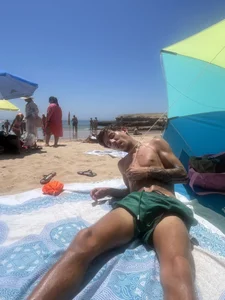 Public de younghotcook  3 Imagens