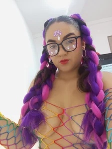 Dakota_Hills pink and violet 😘 Pic 2