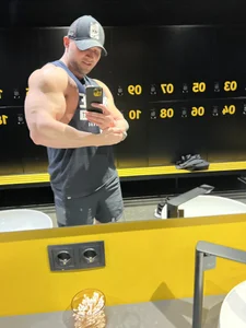 RikAdlerr Gym Fan Poză 3