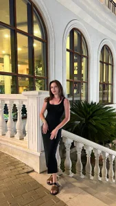 LilitTXX Public slika 5