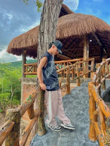 Ethan_Jamees Public Billede 7