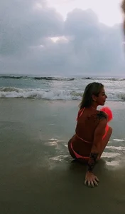 Por favor, me convide para ser sua amiga - Please invite me as your friend. de Caroll_Ass  Imagens