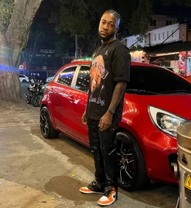 ME de Drake_Nassir4  photos