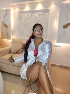 domi_hot123 Public Pic 4