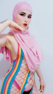 jamila_zair If temptation is beautiful, imagine the sin 🤤 Immagine 