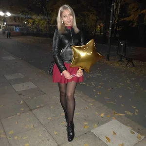 Eve_Netty Public slika